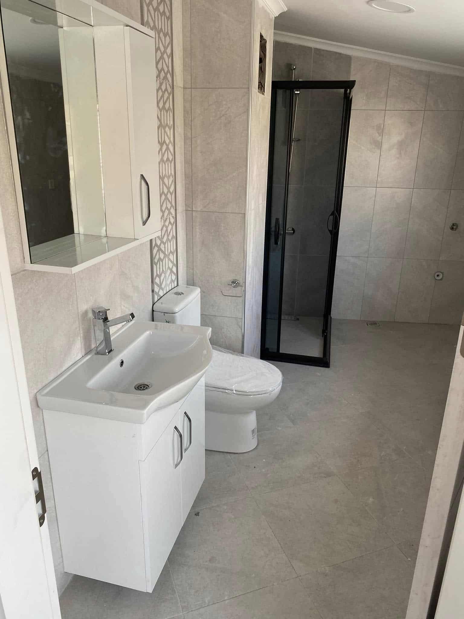 Klozet Açma — Banyo içindeki su ve gider kullanım alanı