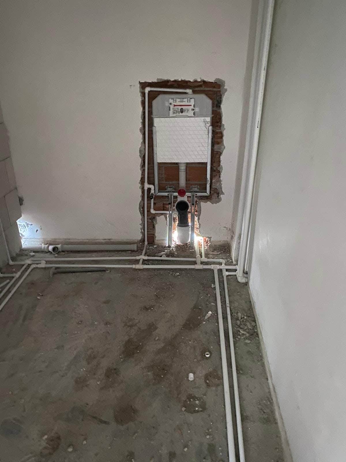 Musluk Damlama Nedenleri — Banyo içindeki su ve gider kullanım alanı